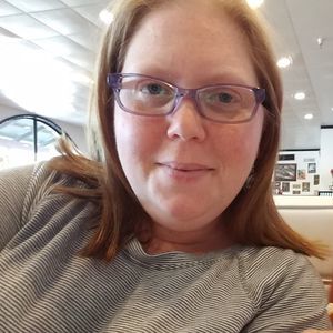 Meet your Posher, Tina